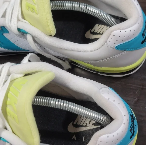 Nike Air Cross Trainer 3 Low "Citron" Mens 11. New. Same Day Shipping - Picture 10 of 13